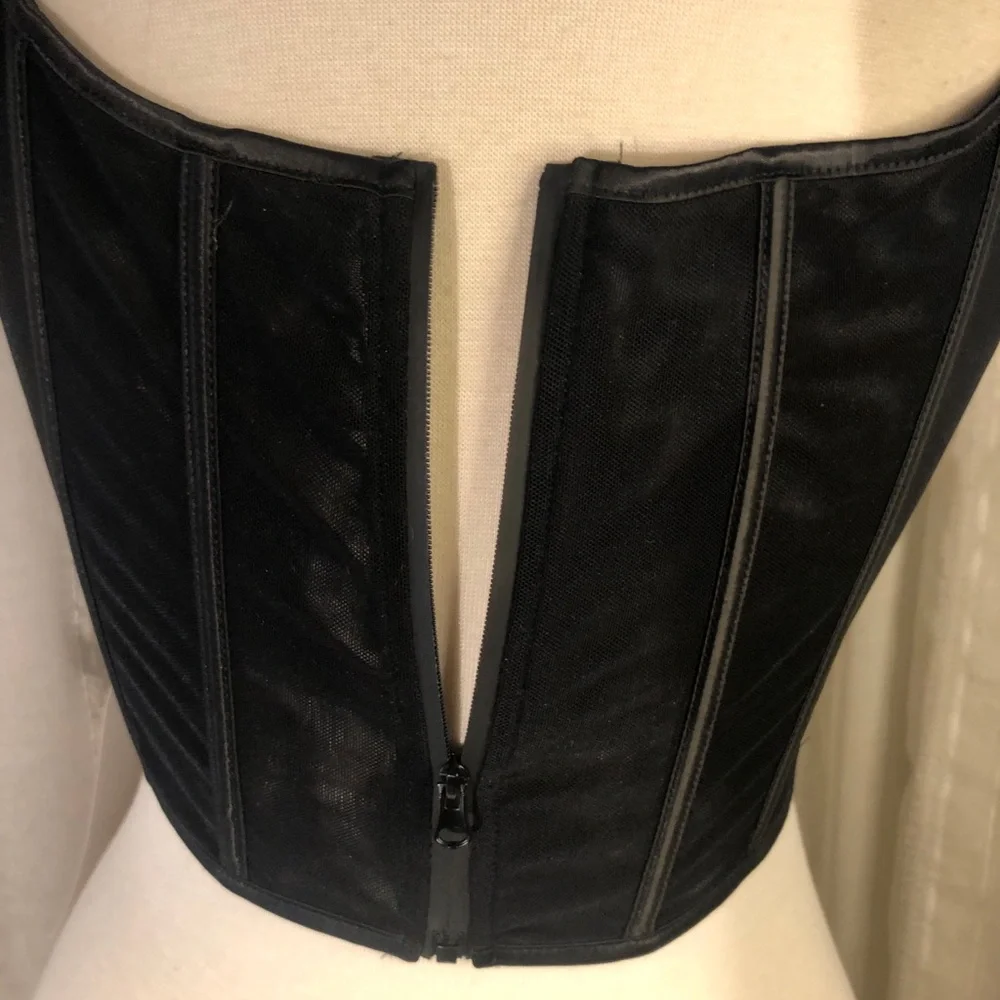 Callie Lives XL zip up corset. NWT - Picture 6 of 8